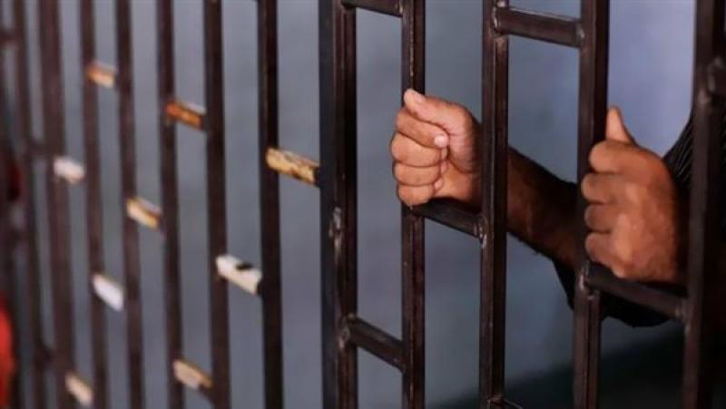 جنايات سوهاج ”المشدد 6 سنوات وغرامة 100 ألف جنيه لمتهمين بالاتجار فى الشابو