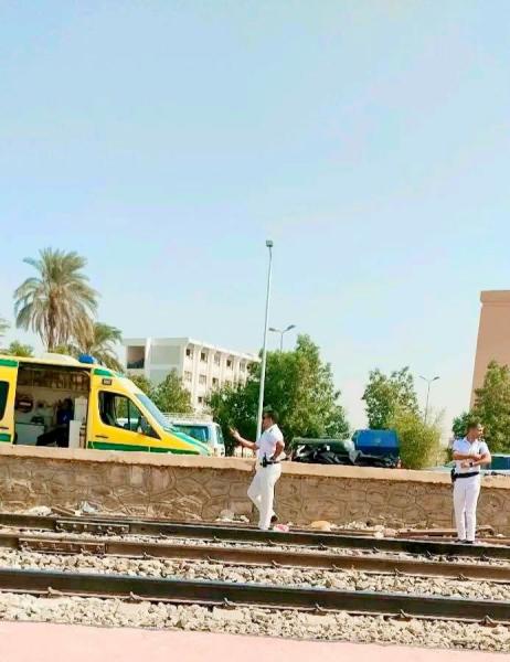حادثفي أسوان.. مصرع شخص مجهول أسفل قطار بمنطقة كيما والشرطة تُكثّف جهودها للتعرف على هويته