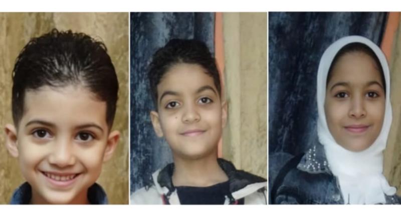 العثور على جثتي طفلين أمام العقار وسط استنفار أمني وبحث محموم عن... العثور على جثتي طفلين أمام العقار وسط استنفار أمني وبحث محموم عن شقيقهما الصغير