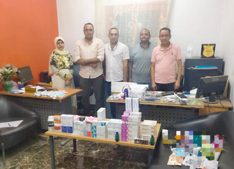 اغلاق وتشميع مركز شهير للجلدية والتجميل وأطباء غير مؤهلين بجرجا اغلاق وتشميع مركز شهير للجلدية والتجميل وأطباء غير مؤهلين بجرجا