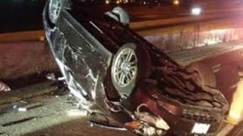 إصابة 4 أشخاص في انقلاب سيارة بطريق أسيوط الصحراوي بالفيوم