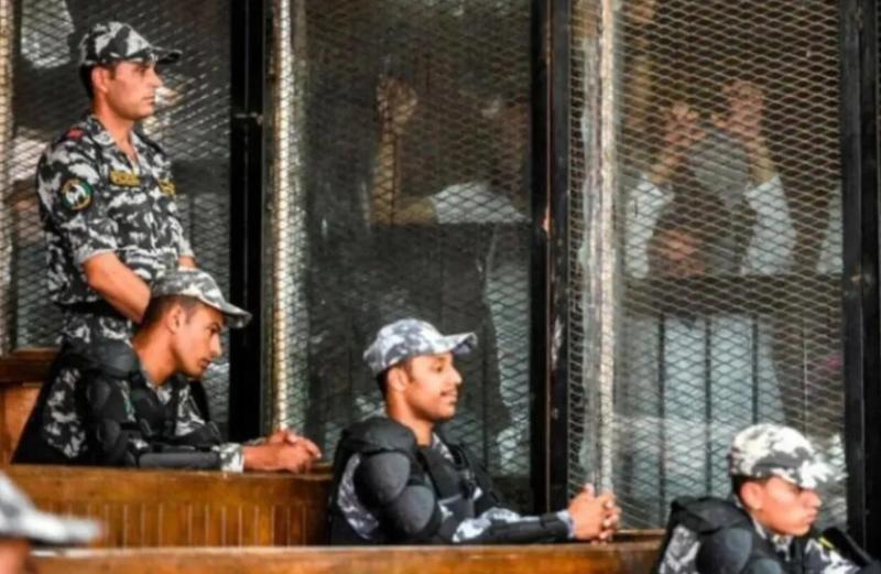 أحالة 4 مسؤولين إلى المحاكمة التأديبية بمحافظة القاهرة  بتهم مالية وإدارية كبرى