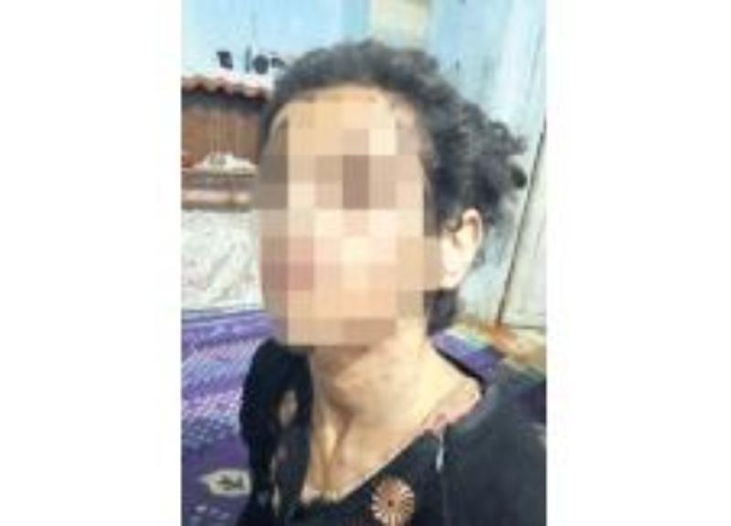 مأساة في قرية سنجلف بالمنوفية.. أب وزوجته يعذبان طفلتهما داخل حظيرة مواشي