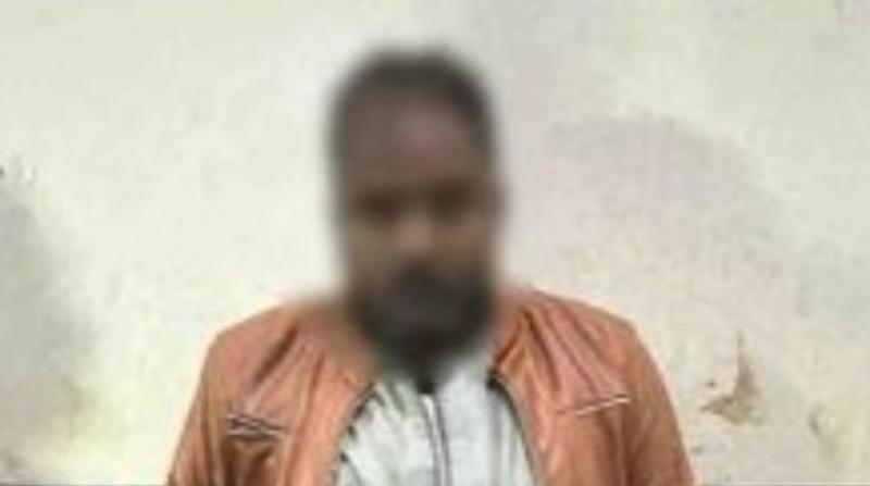 تفاصيل جريمة حلوان.. بلطجي ينهي حياة صاحب محلات كشري أبو رجيلة