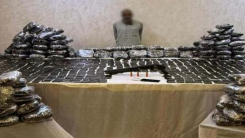 سقوط 3 عناصر شديدة الخطورة في تبادل إطلاق نار وضبط 840 كيلو مخدرات بـ 69 مليون جنيه