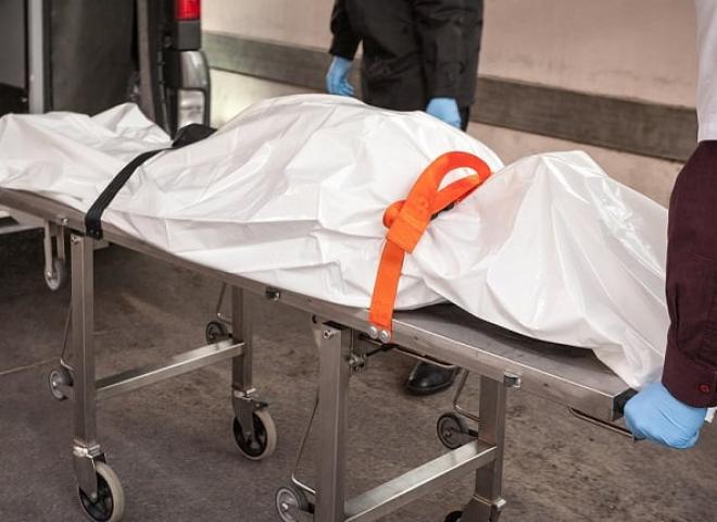 جريمة بسبب تسريب مياه.. سائق يقتل جاره طعنًا ويصيب شقيقه في الإسكندرية