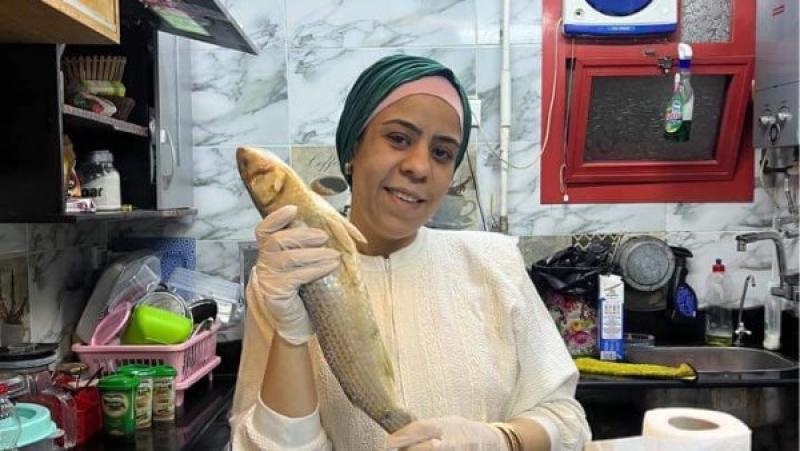 من الفيديوهات الخادشة إلى التحقيقات المالية.. قصة ”أم مكة” أمام القضاء