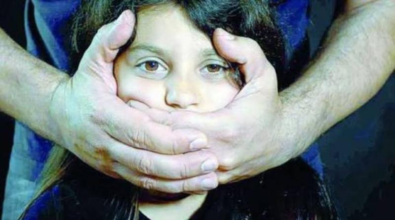 جريمة إمبابة تهز الأحياء..اعتداء جنسي على طفلين أثناء لهوهما في شقة جارهم