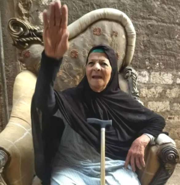 جريمة مروعة في نجع حمادي: شابة تقتل خالتها المسنة وتسرق مشغولاتها الذهبية