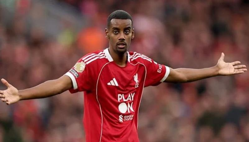 عصابة ”غوتشي” ترعب نجوم الدوري الإنجليزي.. سرقات منظمة تستهدف اللاعبين وزوجاتهم