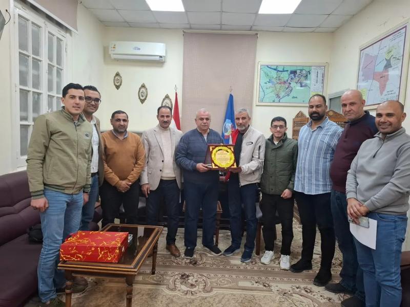 مجلس إدارة مركز شباب حوش يهنئ رئيس المدينة منصبه الجديد