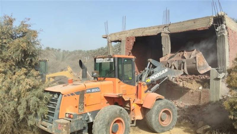 الاعتداء على نائب رئيس حي غرب سوهاج أثناء إزالة مخالفة بناء