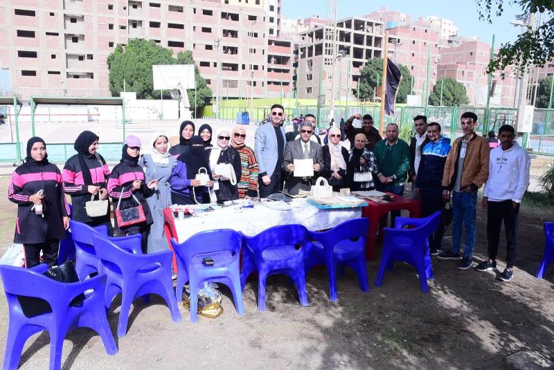 تحويل مخلفات الموز إلى منتجات طبيعية””طلاب علوم الرياضة بجامعة سوهاج يبدعون