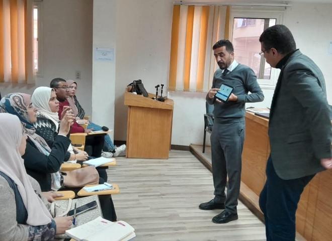 صحة البحيره | تنفيذ تدريب للفريق الطبي المشارك في المسح التدريجي لترصد الأمراض غير السارية ، وعوامل الخطوره المرتبطة بها