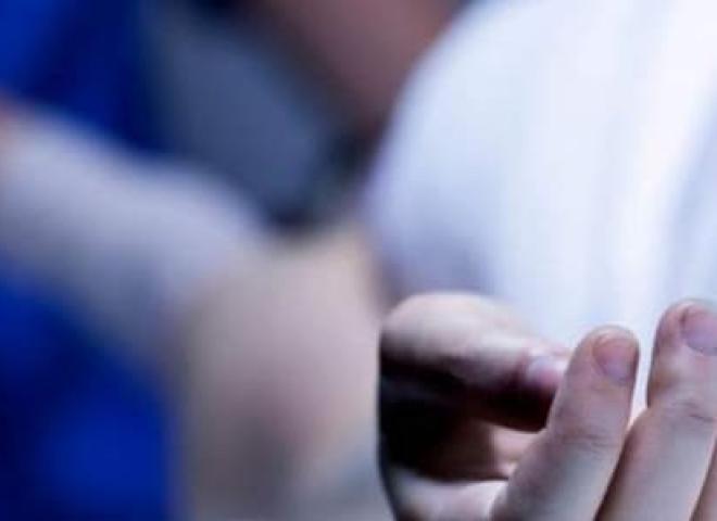 عروسة دسّت السم لعريسها بعد رفضها معاشرته وإخفاء عشيقها في المنزل