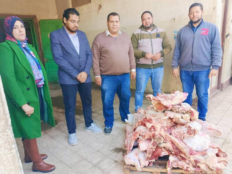 ضبط 470 كيلو لحوم فى حالة تعفن خلال حملة تموينية بسوهاج
