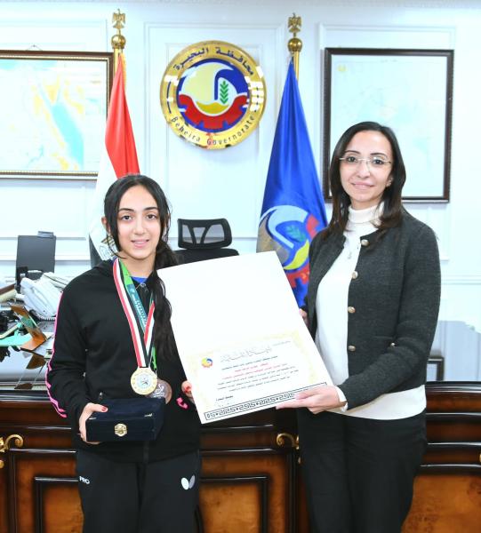 محافظ البحيرة تُكرّم بطلات المشروع القومي للموهبة والبطل الأولمبي بعد إنجازات مشرفة محلياً ودولياً