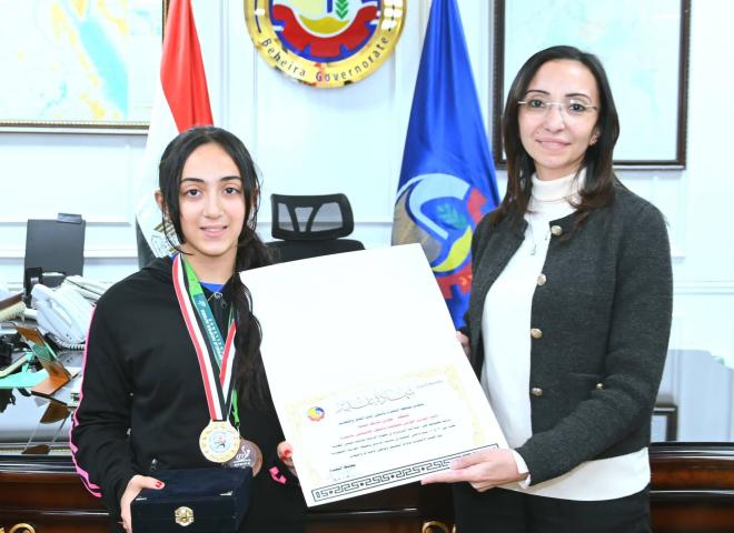 محافظ البحيرة تُكرّم بطلات المشروع القومي للموهبة والبطل الأولمبي بعد إنجازات مشرفة محلياً ودولياً