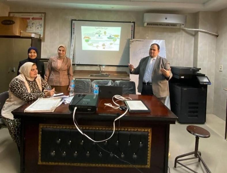 الإدارة العامة لمكافحة الأمراض المتوطنة تنفذ دورة تدريبية فى مجال أعمال مكافحة القواقع الناقلة للبلهارسيا والطفيليات المعوية وعلاج المجارى المائية