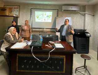 الإدارة العامة لمكافحة الأمراض المتوطنة تنفذ دورة تدريبية فى مجال أعمال مكافحة القواقع الناقلة للبلهارسيا والطفيليات المعوية وعلاج المجارى المائية