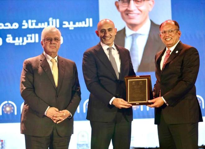 وزيرا التعليم العالي والتربية والتعليم ومحافظ القاهرة يشهدون احتفالية جامعة العاصمة باليوبيل الذهبي.. 50 عامًا من العطاء والتميز