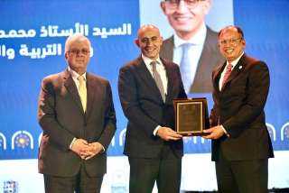 وزيرا التعليم العالي والتربية والتعليم ومحافظ القاهرة يشهدون احتفالية جامعة العاصمة باليوبيل الذهبي.. 50 عامًا من العطاء والتميز