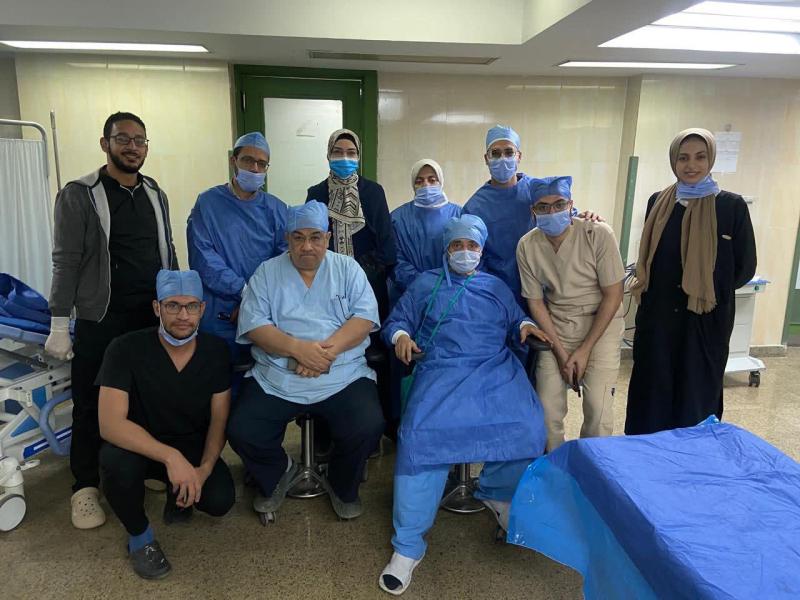 إنقاذ عين مريضة بعد جراحة معقدة لاستئصال ورم سرطاني بمحجر العين بمستشفى سوهاج الجامعي