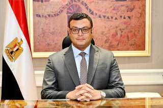 وزير الإسكان يُصدر 5  قرارات إزالة لمخالفات بناء بمدينة غرب بورسعيد