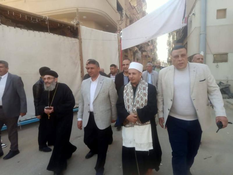 بقيادة ” رئيس مدينة أبو المطامير ” وفد لتهنئة الإخوة الأقباط بعيد القيامة المجيد