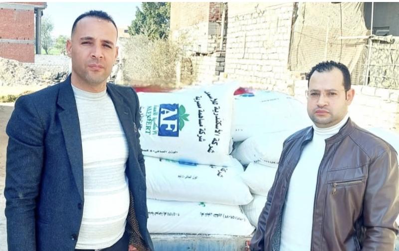 في الدلنجات.. ضبط عدد 35 شيكاره أسمدة زراعية خاصه بوزاره الزراعه ومحظور تداولها بالأسواق