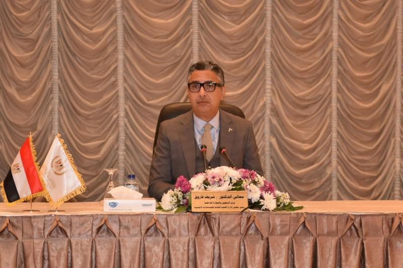 وزير  التموين يوجّه بضبط الأسواق والأسعار ويؤكد الجاهزية الكاملة لاستعدادات شهر رمضان خلال اجتماع موسع مع مديري ووكلاء مديريات التموين علي مستوى الجمهورية