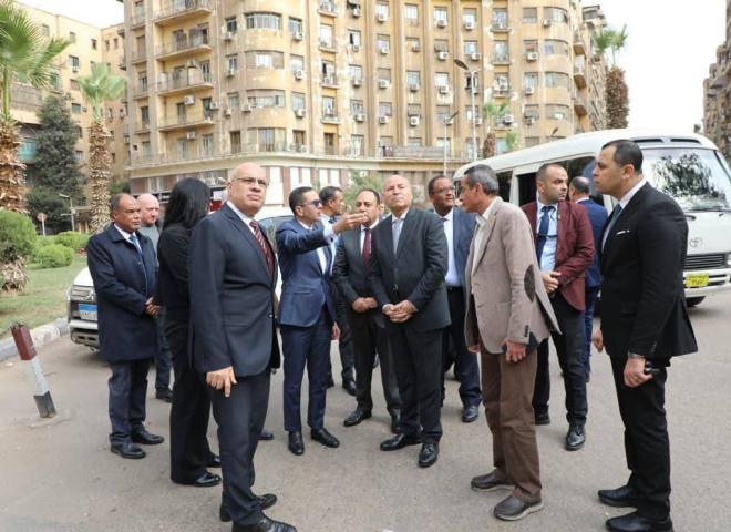 جولة تفقدية لوزير الاستثمار ومستشار رئيس الجمهورية ومحافظ القاهرة بمربع ”الوزارات” بوسط البلد