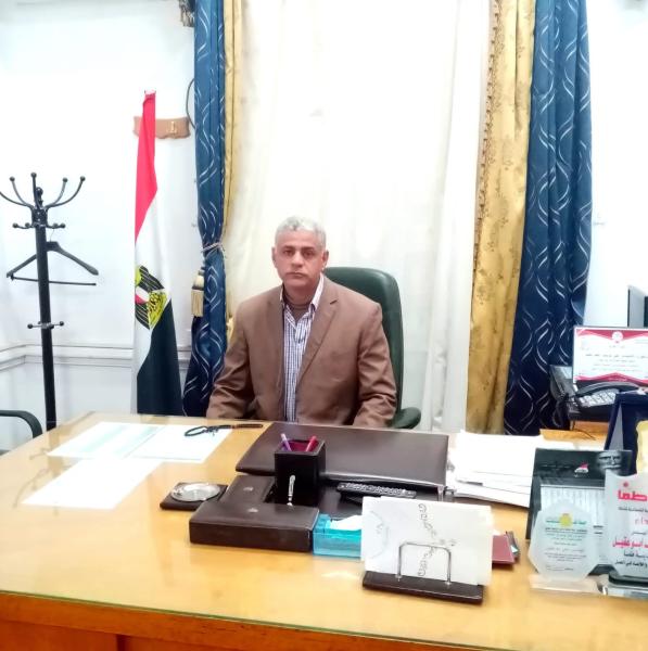 رئيس مدينة طما يخصص رقم واتس آب لتلقى شكاوى المواطنين