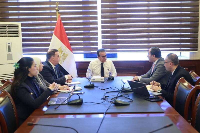 • نائب رئيس مجلس الوزراء وزير الصحة يتابع مستجدات الميكنة والتحول الرقمي بمستشفيات المؤسسة العلاجية