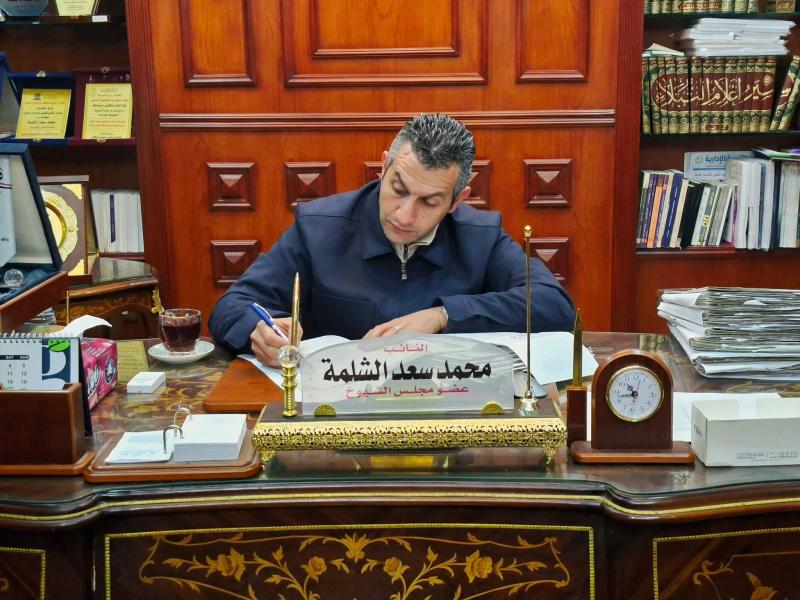 النائب_عمرو_سعد_الشلمه مع هيئة مكتبه الخدمي لمتابعة ما تم تقديمه لأهالي محافظة البحيرة من خدمات #عامة_وخاصة خلال شهر ديسمبر والوقوف على احتياجات المواطنين والعمل على تذليل ما يواجههم من صعوبات.