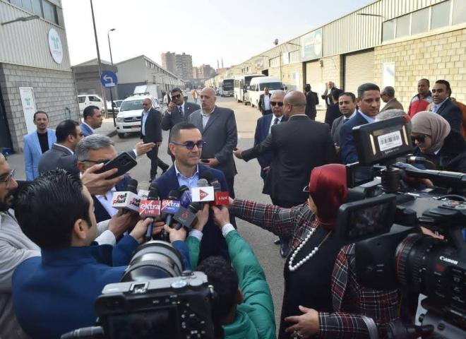 وزير الاستثمار والتجارة الخارجية ومحافظ الدقهلية يعقدان لقاءً صحفيًا عقب جولتهما في المنطقة الاستثمارية بمدينة ميت غمر