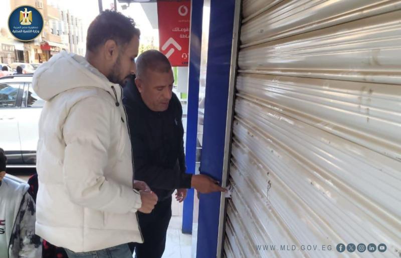 وزيرة التنمية المحلية: حملات ميدانية لضبط الشارع وغلق محال مخالفة بالقاهرة والجيزة والقليوبية