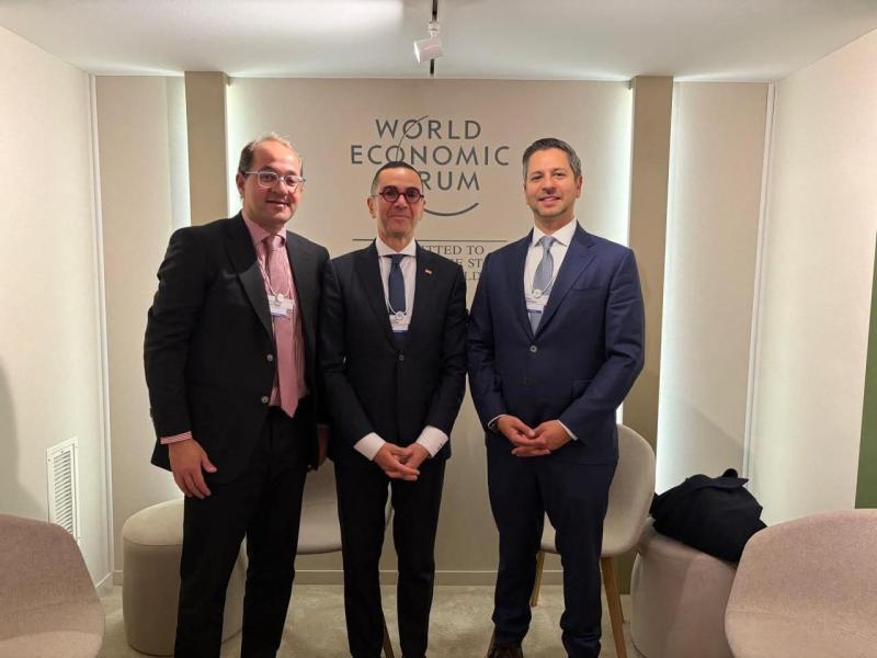 وزيرا الاستثمار والتجارة الخارجية والمالية يعقدان لقاءً موسعًا مع مسؤولى شركة Archer Aviation الأمريكية لبحث سبل تعزيز التعاون في مجال تطوير حلول النقل الجوي المستدام