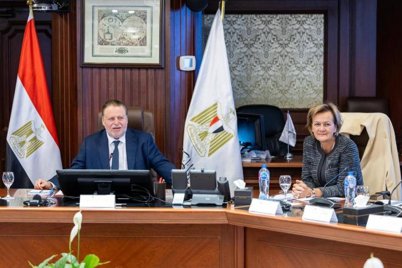 محافظ البنك المركزي المصري وسفيرة الاتحاد الأوروبي يفتتحان الاجتماع التاسع للجنة التنسيقية لبرنامج دعم البنوك المركزية الإفريقية