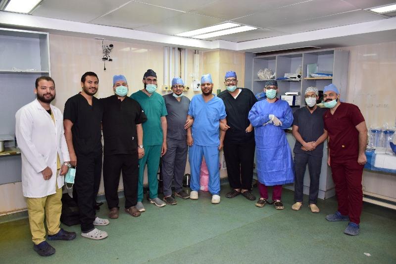 رئيس جامعة سوهاج :نجاح أول جراحة منظار متطورة لاستئصال أورام المرىء بالصعيد