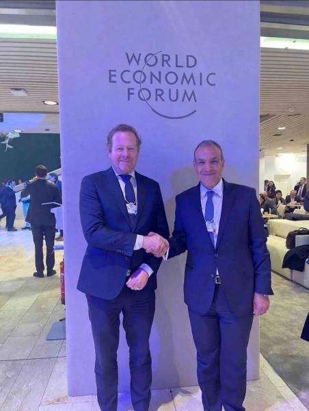 وزير الخارجية يعقد سلسلة لقاءات على هامش المنتدى الاقتصادي العالمي بدافوس