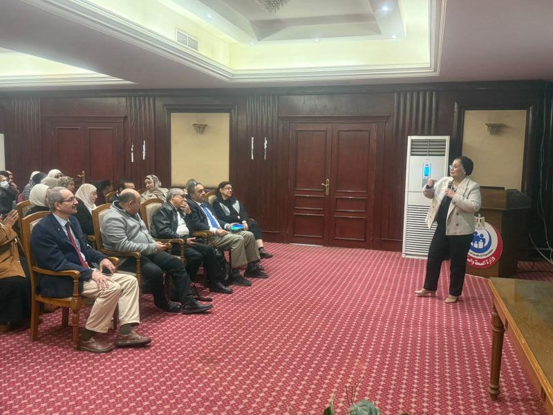 نائب وزير الصحة تشارك في اليوم العلمي المتخصص بالولادة الآمنة وشائعات وسائل تنظيم الأسرة