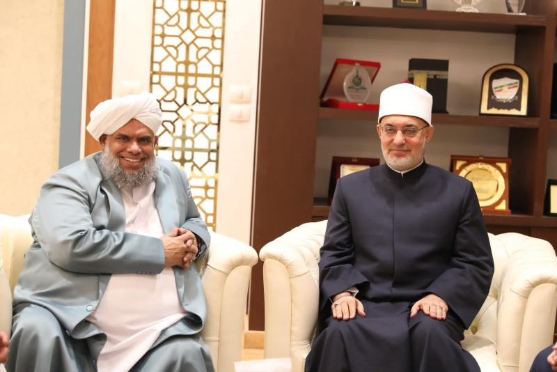 مفتي الجمهورية يستقبل رئيس جامعة معدن الثقافة الإسلامية بالهند لبحث سُبُل التعاون المشترك