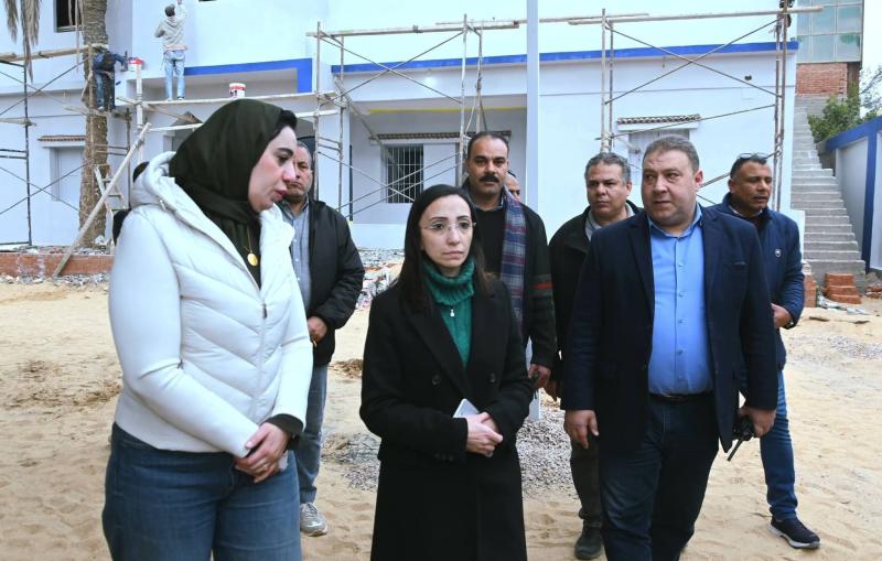 في بشرى سارة وتيسيراً على منتفعي التأمين الصحي بمركز بدر ...   محافظ البحيرة تتفقد المقر الجديد للتأمين الصحي بمركز بدر تمهيداً لإفتتاحه خلال الأيام القادمة