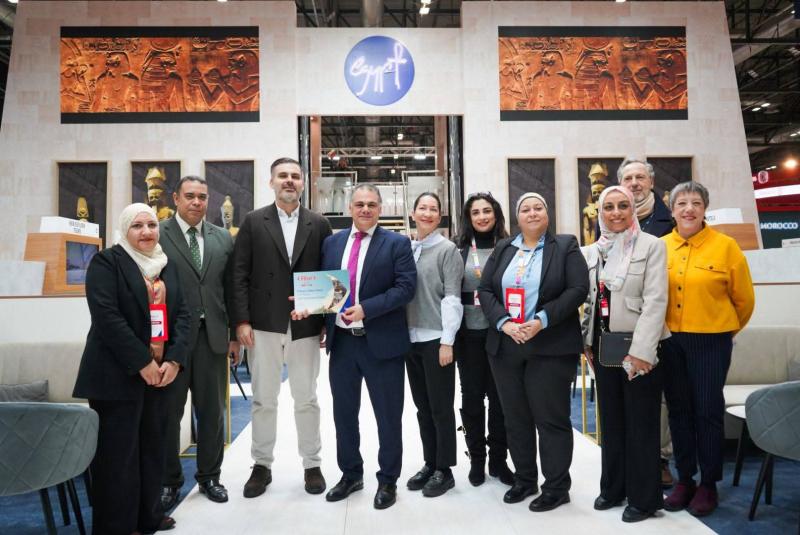 فوز الجناح المصري بجائزة أفضل جناح للدول المشاركة في المعرض السياحي الدولي FITUR 2026