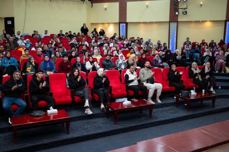 تحت رعاية وزارة الشباب والرياضة..  انطلاق أول أيام البرنامج التدريبي المتخصص في E-commerce للتدريب على التسويق الإلكتروني بحضور أكثر من 280 متدرب