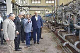 وزير الدولة للإنتاج الحربي يتابع سير العملية الإنتاجية بشركة أبو زعبل للكيماويات المتخصصة (مصنع 18 الحربي)