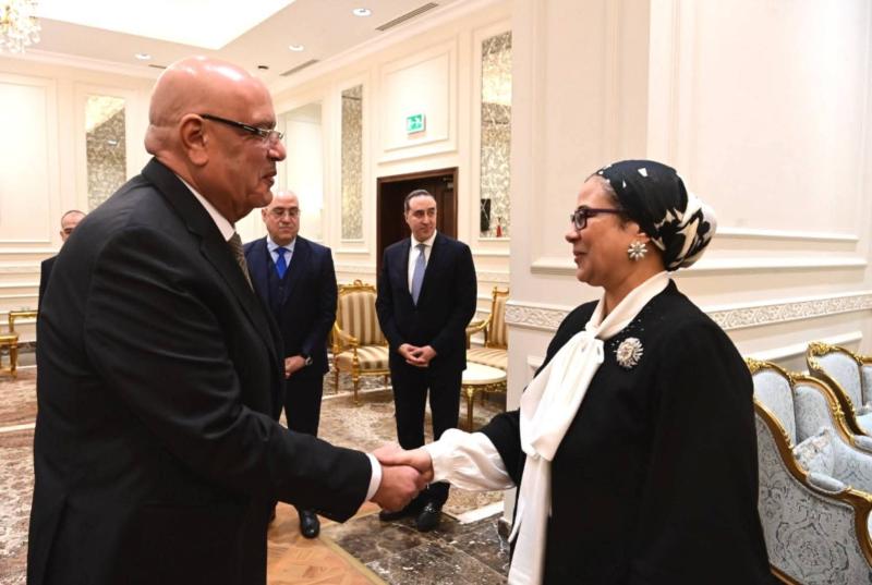 رئيسة المجلس القومي للمرأة تقدم التهنئة للمستشار هشام بدوي