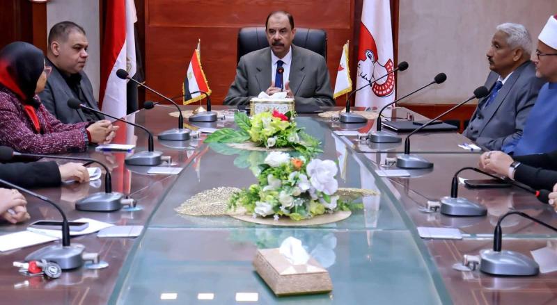 المجلس القومي للمرأة بسوهاج يشارك في اجتماع اللجنة الدائمة لمناهضة العنف ضد المرأة