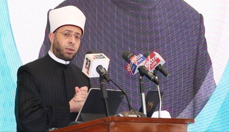 وزير الأوقاف يطلق أول برنامج رقمي لإدارة حركة التنقلات في تاريخ الوزارة